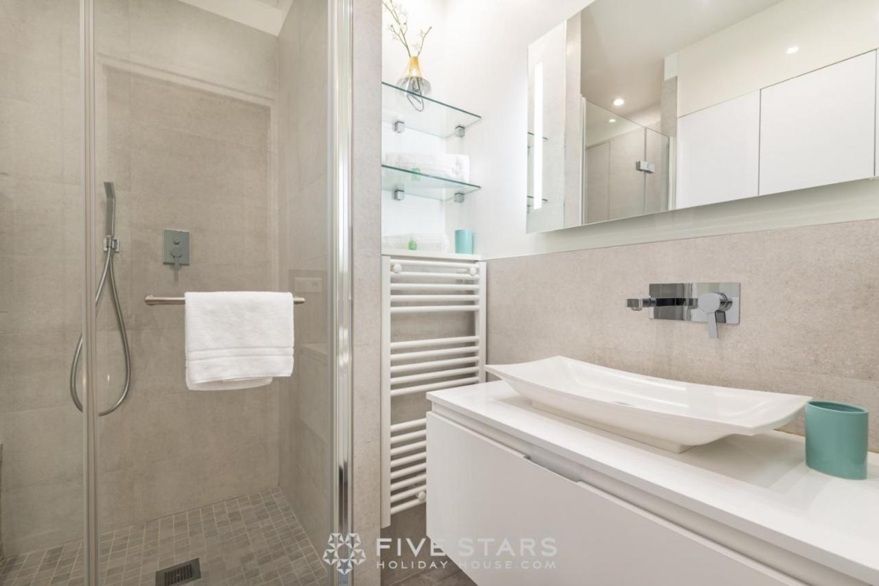 Suite Versailles Five Stars Holiday House นีซ ภายนอก รูปภาพ