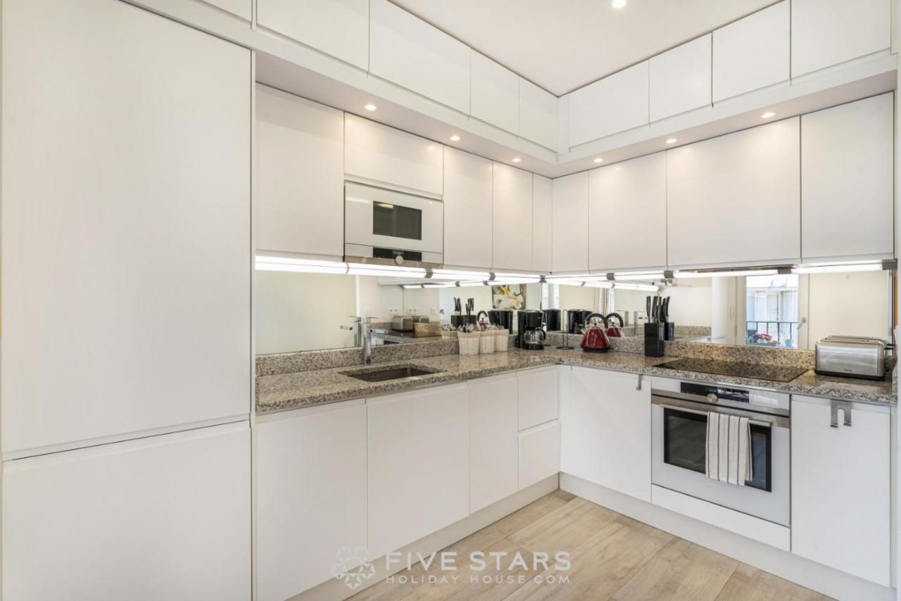 Suite Versailles Five Stars Holiday House นีซ ภายนอก รูปภาพ